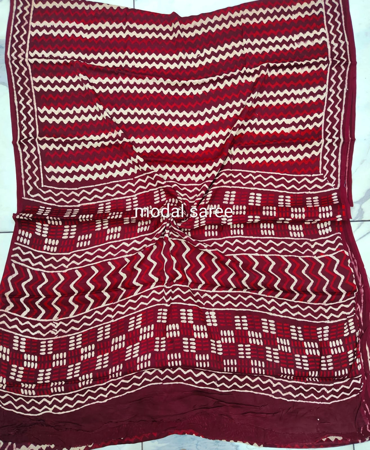 New Arrival Premium Modal Silk 2pc Suit
Top – Modal Silk (2.50 mtr)
Dupatta – Modal Silk (2.50 mtr)
Vanaspati Ajrakh
Kutch Ajrakh Elegant look | Premium Quality | Festive & Party Wear