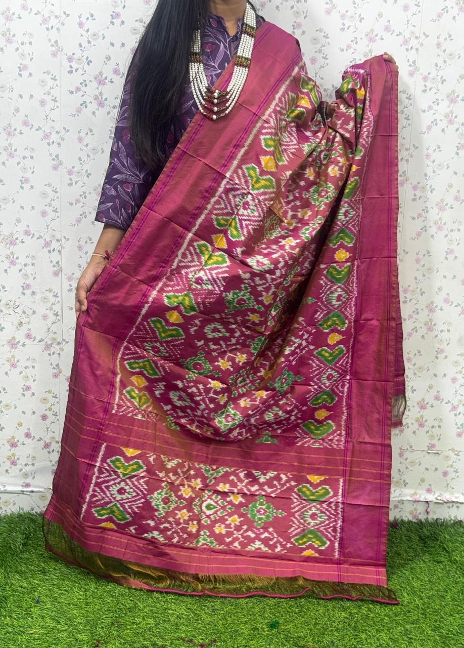*IKKAT SILK DUPPATA*
*Length: 2.5 meters*
*Height: 36 inches*