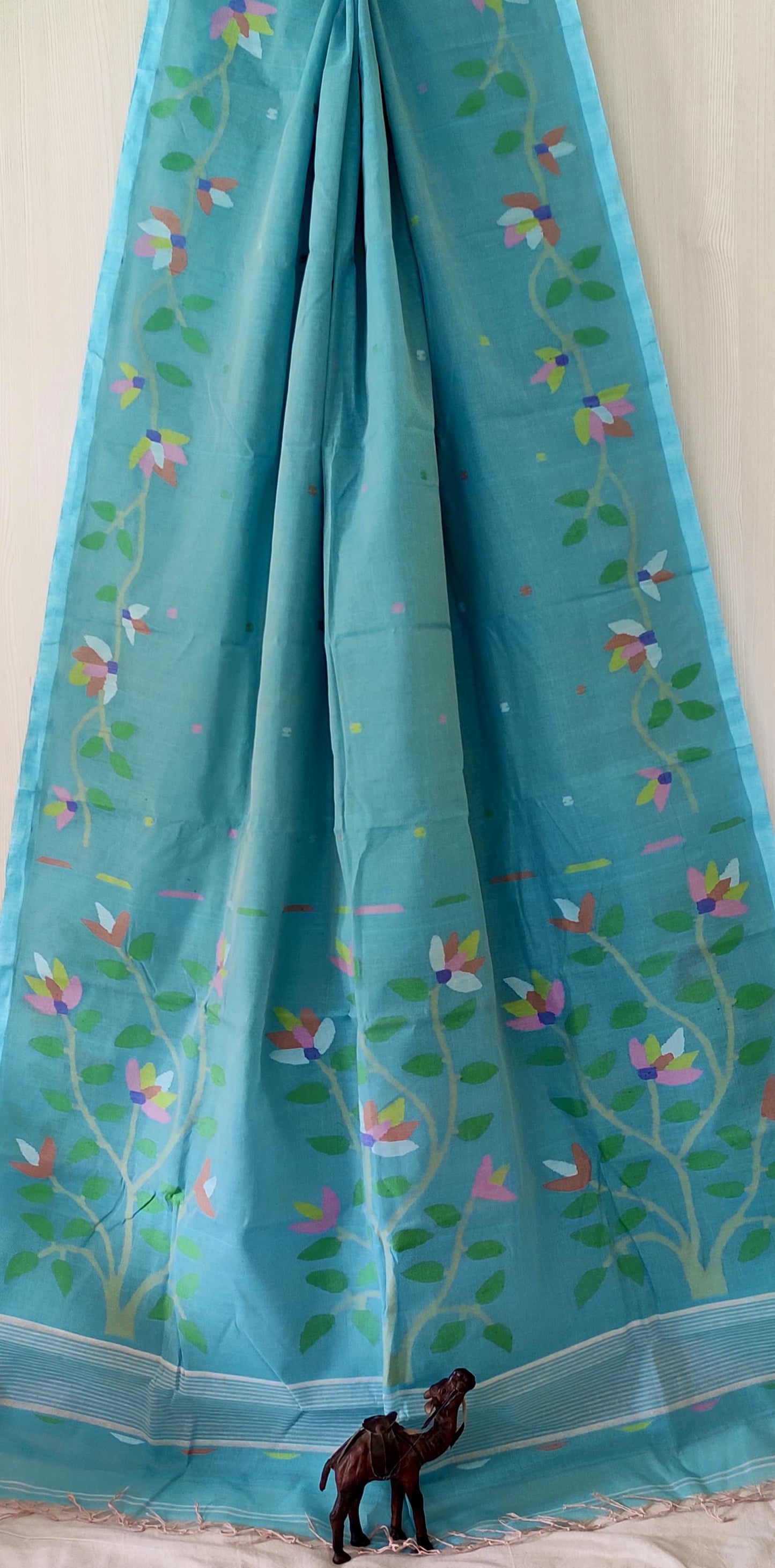 Jayadevi | handwoven Cotton Needlework jamdani saree