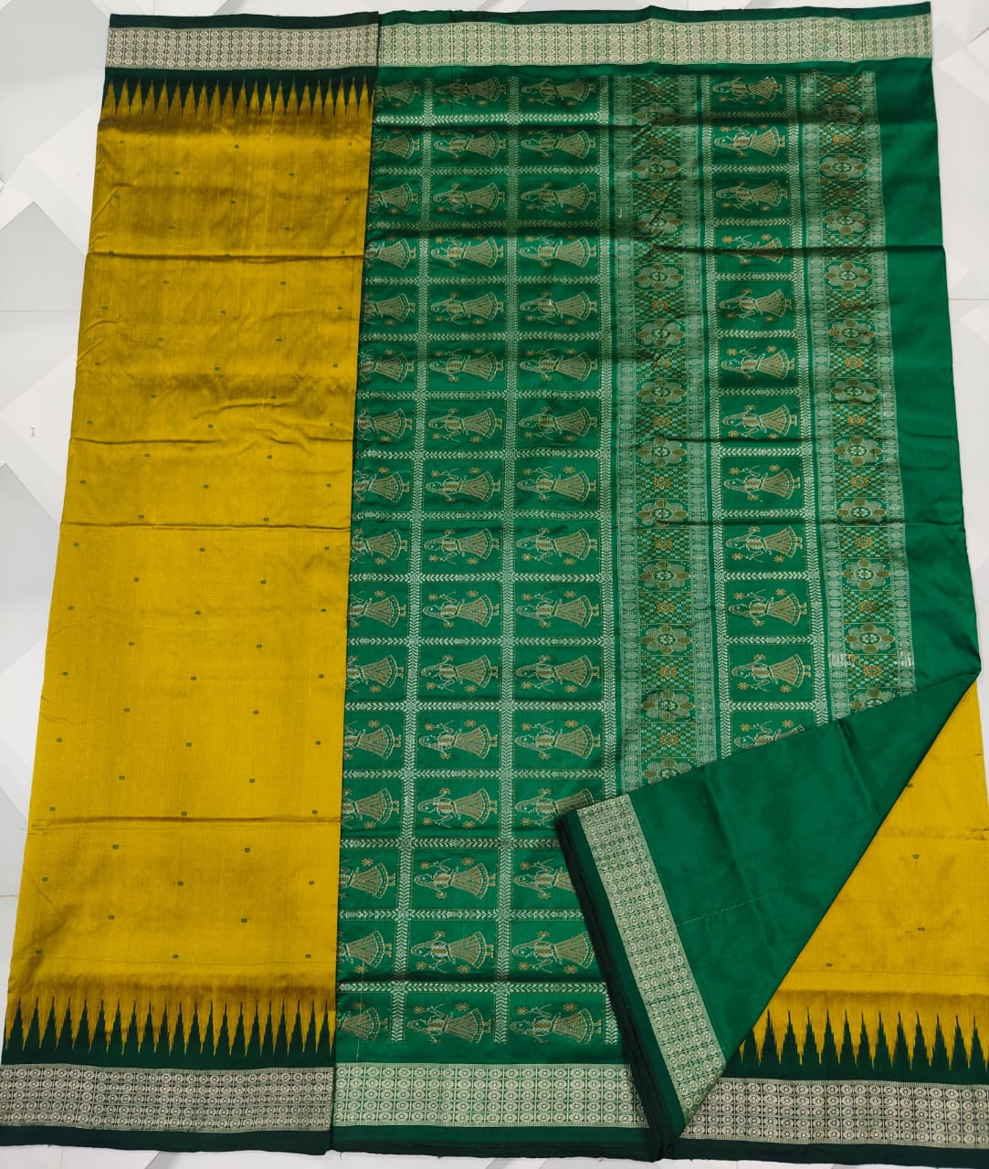 Iyamika | Sambalpuri Saree