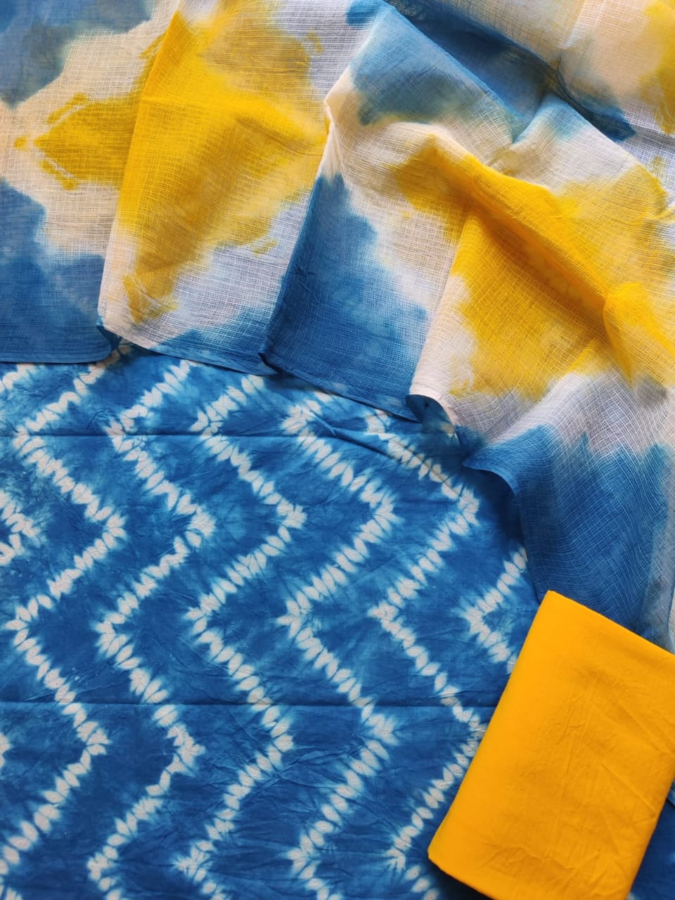 Now new arrivals
Block printed cotton suit with kota doriya duppta
Top @ bottom *cotton*
Duptta *kota doriya*