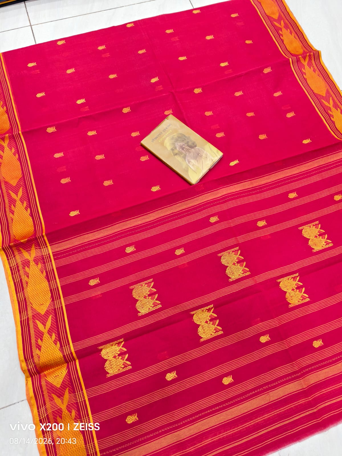 Pure taant cotton jamdani
No bp