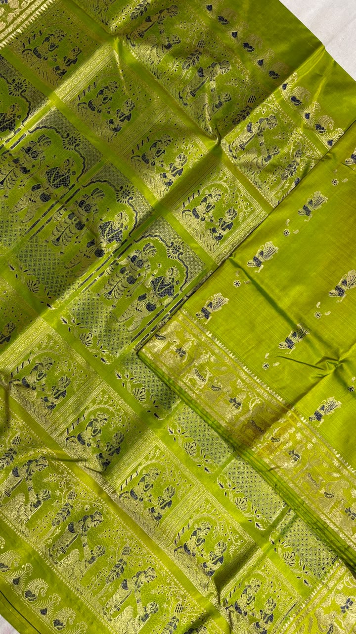 Swarnachari saree.
Material silk with bp.
With silkmark.
