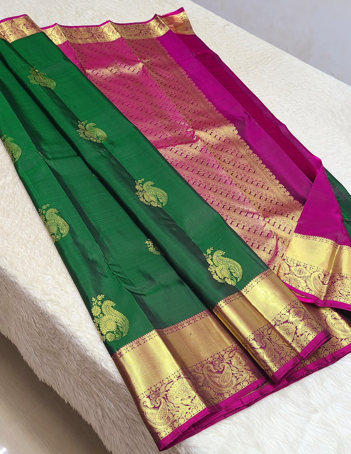 Aashnabha | 1G Zari Pure silk kanchipuram saree