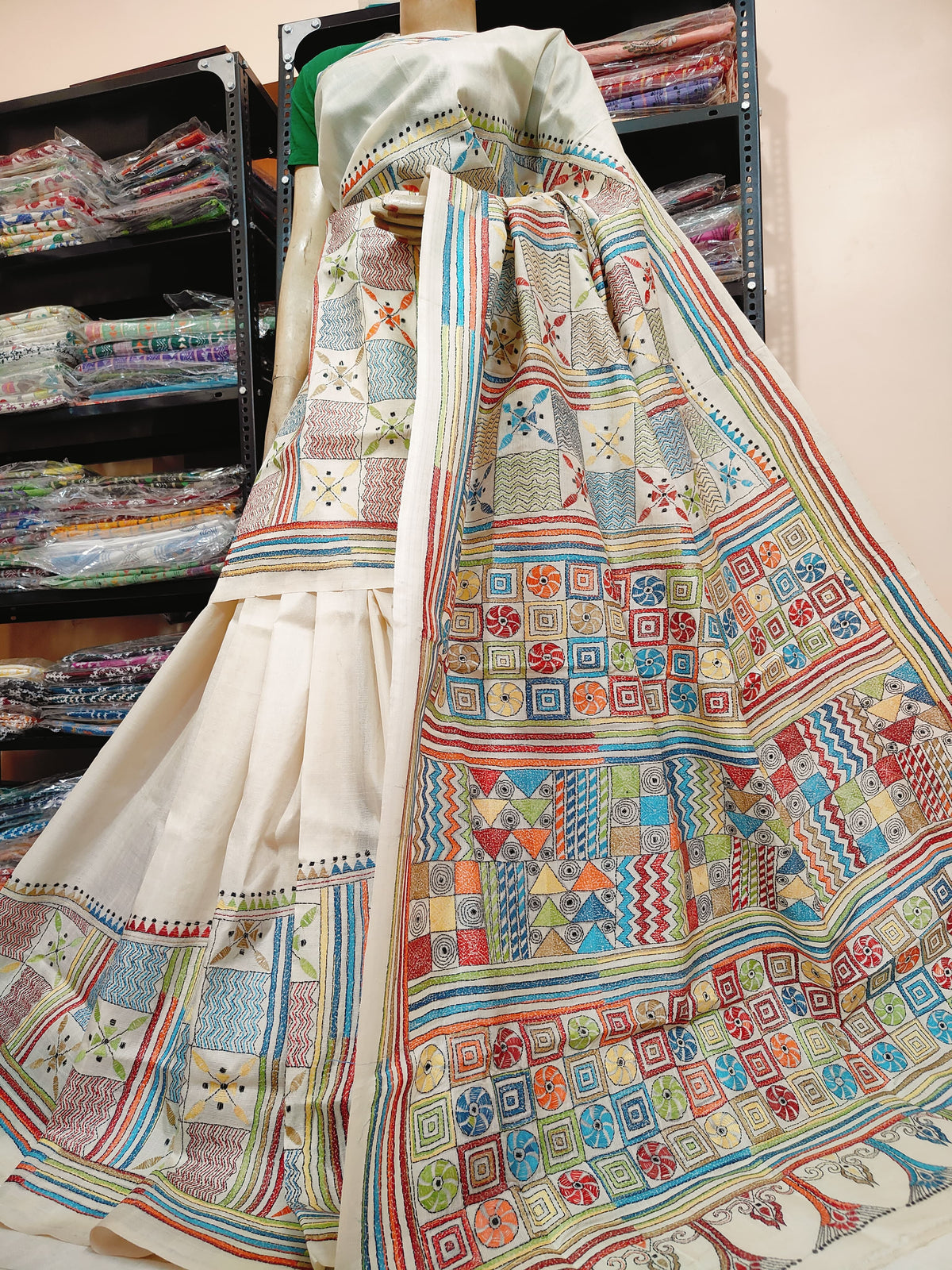 *EXCLUSIVE COLLECTION OF HAND KANTHA & GUJRATI STICH ON PREMIUM QUALITY PURE TUSSAR SILK*
WITH WORK BP