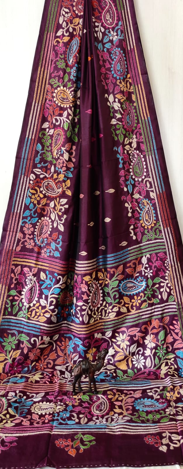 Beautiful kantha work on blended Bangalore silk
With kantha stich work bp