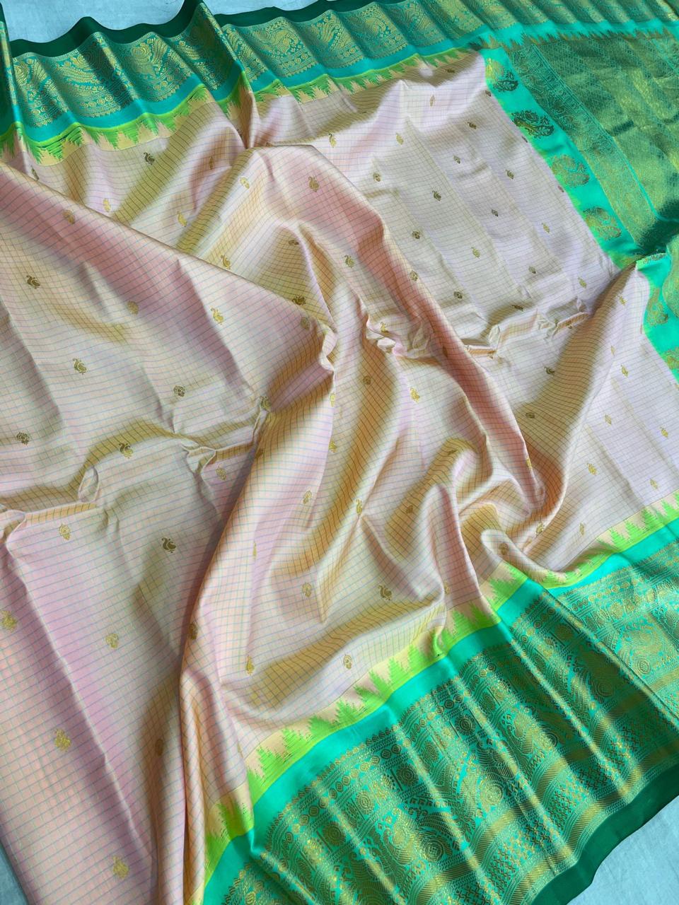 Elvika | Pure Pattu Gadwal Sarees