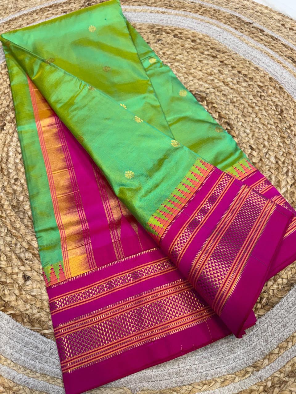 *All New Colours*
*Exclusive silk ilkal saree*
*Pure silk korvai temple border* with *body butta* design superior quality ilkal saree & contrast blouse
6.10mtrs length
Full body pure silk
Border, pallu & blouse semi silk