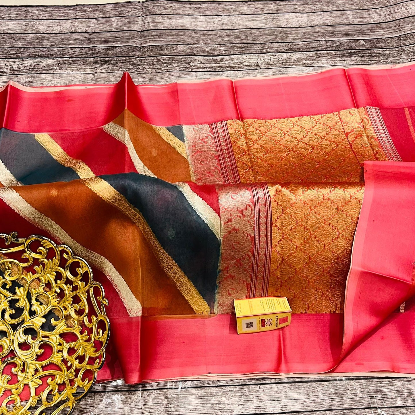 Roshika | Rangkat banarasi Saree