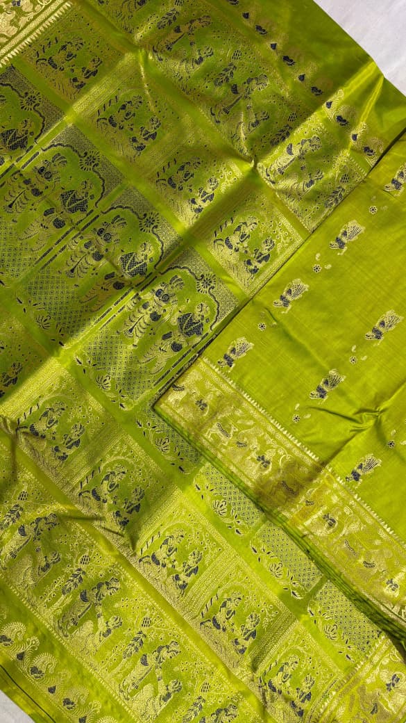 Swarnachari saree.
With silkmark.
Material silk with bp.