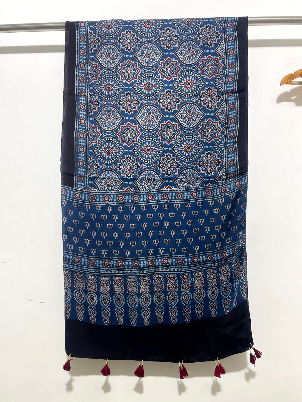 Aarohi | Ajrakh Stole