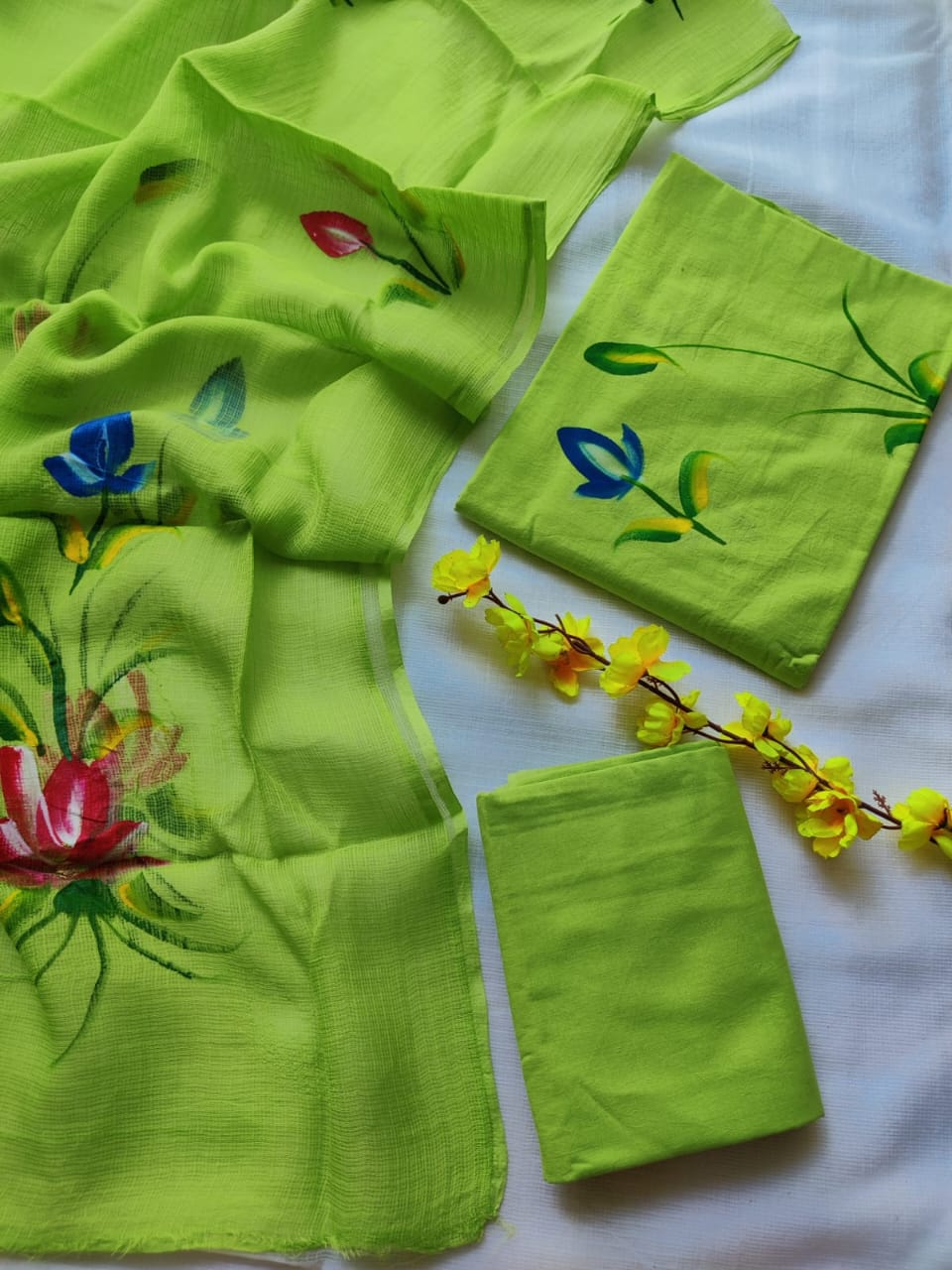 Now new arrivals
Block printed cotton suit with kota doriya duppta
Top @ bottom *cotton*
Duptta *kota doriya*