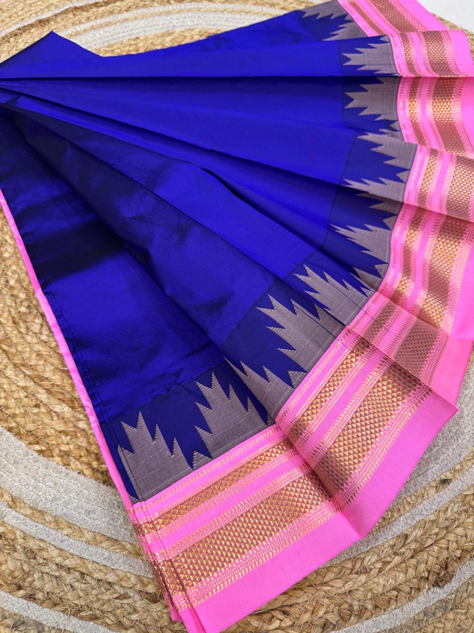 *Big Temple Border Ilkal*
Exclusive silk ilkal saree
Pure silk big temple border design superior quality ilkal saree
With contrast blouse
6.10mtrs length
Full body pure silk Border, pallu & blouse semi silk