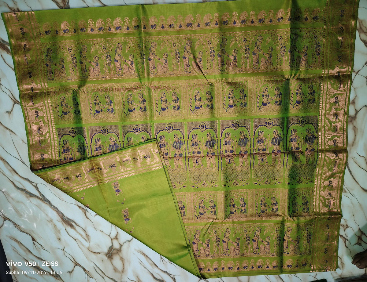 Bishnupuri Meenakari
Swarnochuri
Silk mark certified