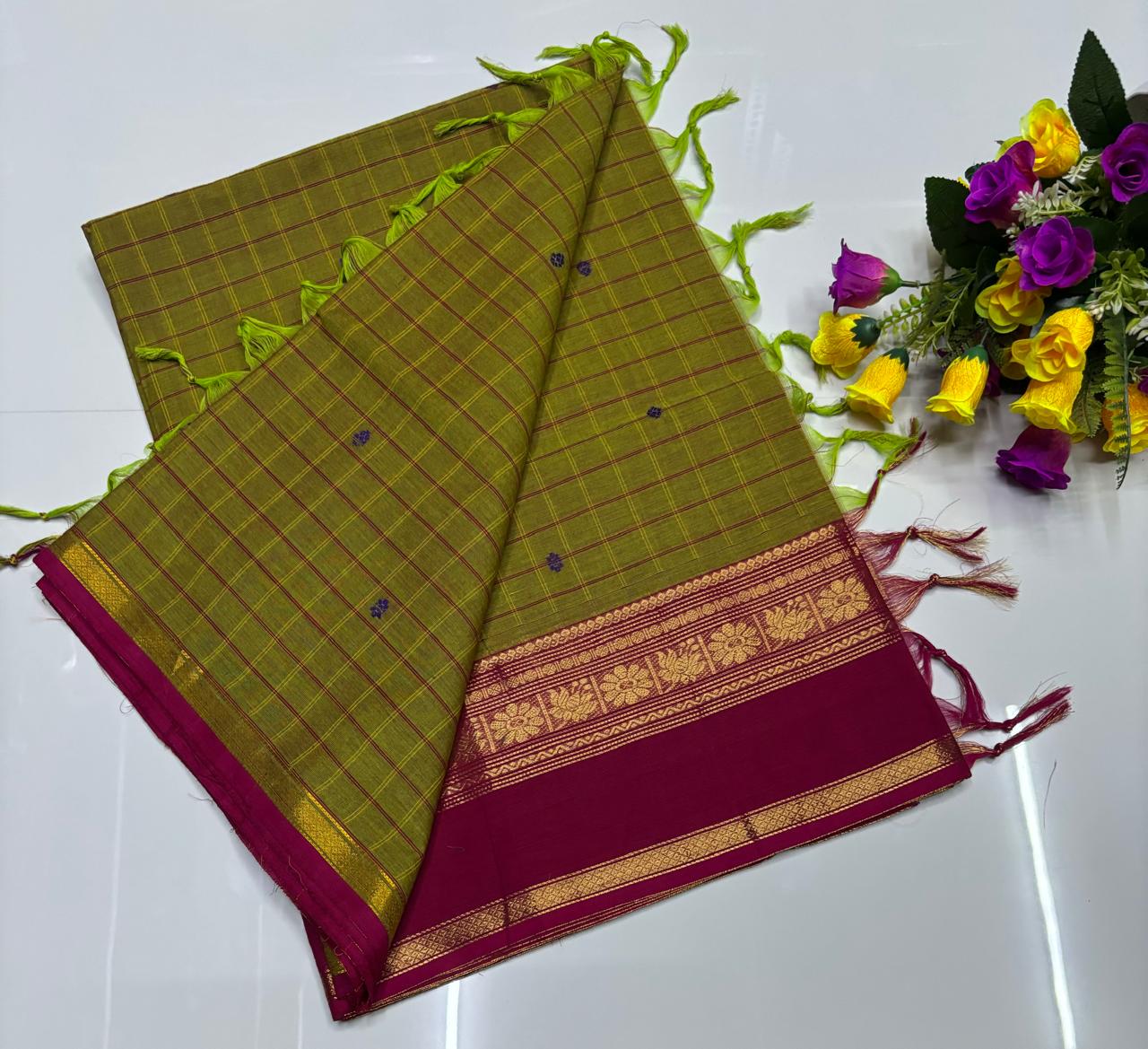 😇 *Kanchi cotton sarees*
🦋 *Pure cotton Sarees*
🎉 *Fancy plain cotton sarees with line pallu*
🐟 *80 *80 counts*
🧶 *With running blouse*
🦢 *6.20mtrs saree length*