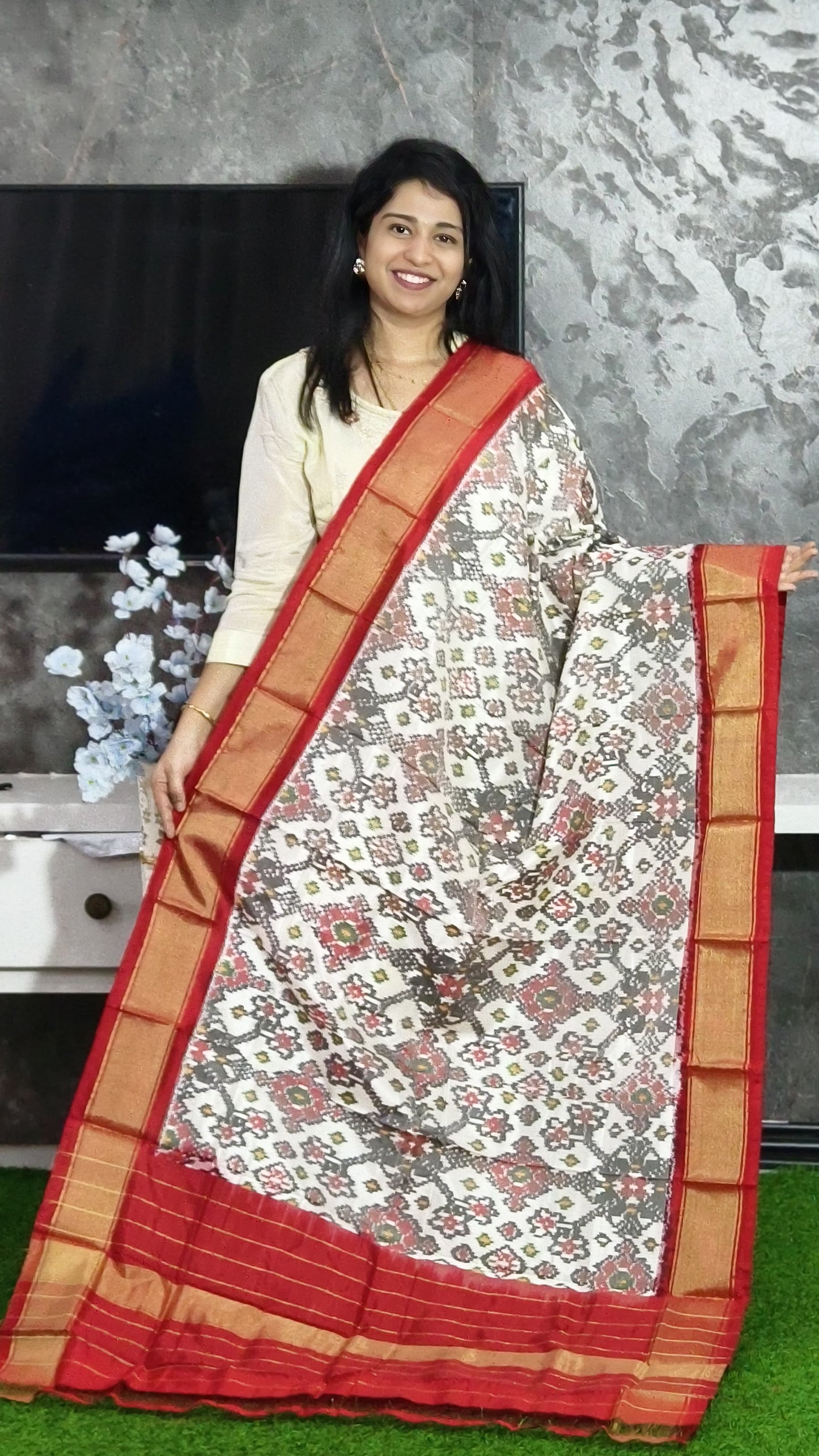 Imani | Ikat pure silk dupatta