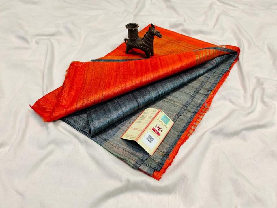 Pure tussar ghicha silk handloom saree with blouse pc.
Silk mark tag