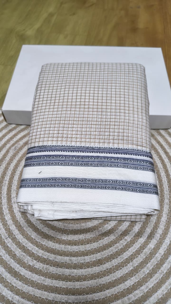 Handwoven patteda anchu saree in pure cotton