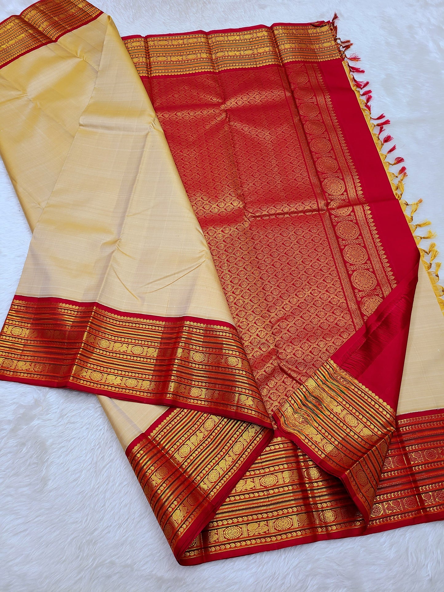 Aarmita | Kanjeevaram pure silk saree