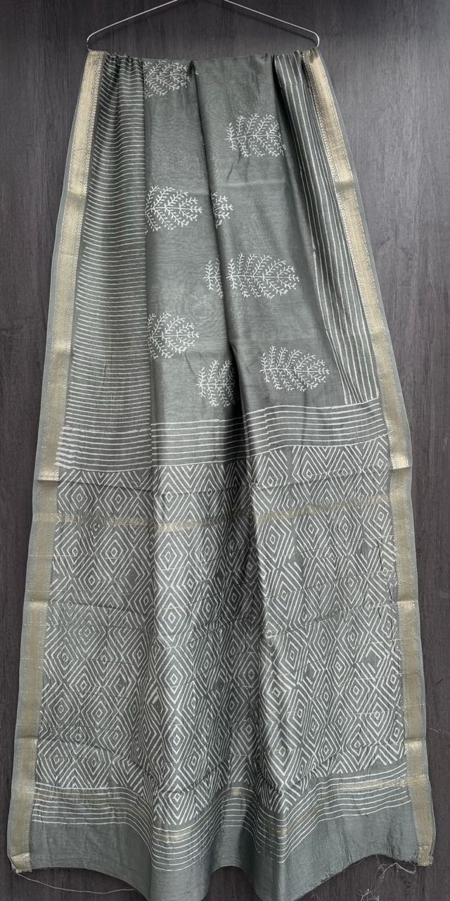 Baladevi | Block printed with Maheshwari border