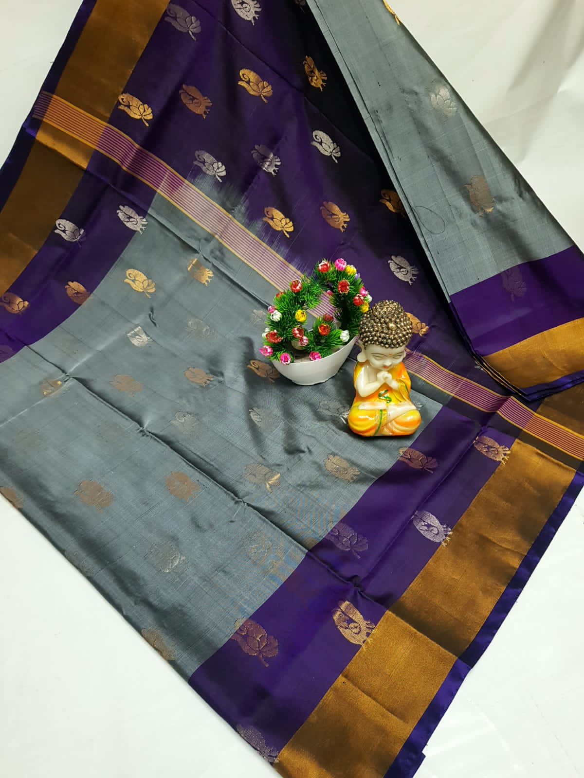 Uvanshi | Uppada Pattu Saree