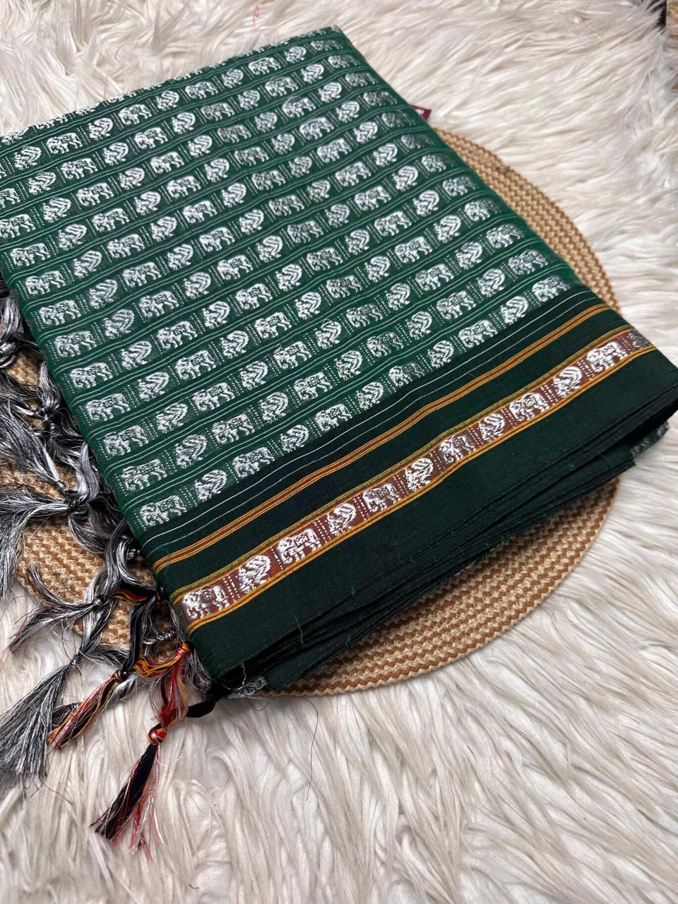 Material - viscos by cotton
Border - fancy culture border
Saree Name -Khana saree
Pallu -super tassel
Blouse -running
Handloom -no
Saree length- 5.8 to 6 mitre
These are powerloom Khana sarees with 72% cotton and 28% art cotton and rayon. All the sarees are with beautiful tassels.
