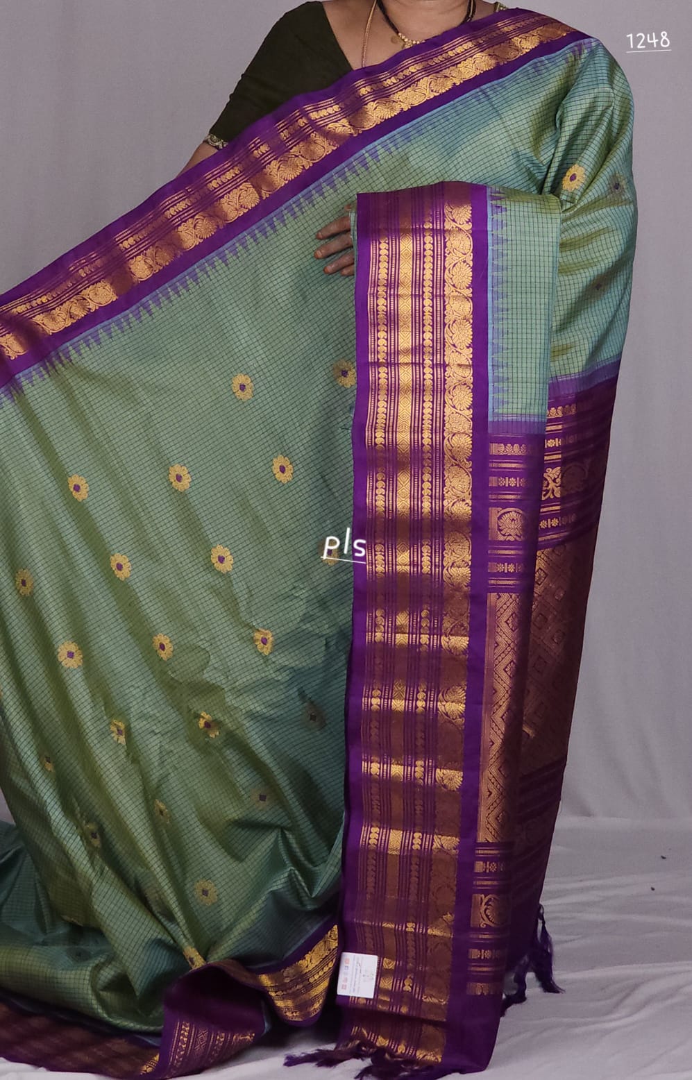 Gurseerat | Pure Pattu Gadwal Sarees