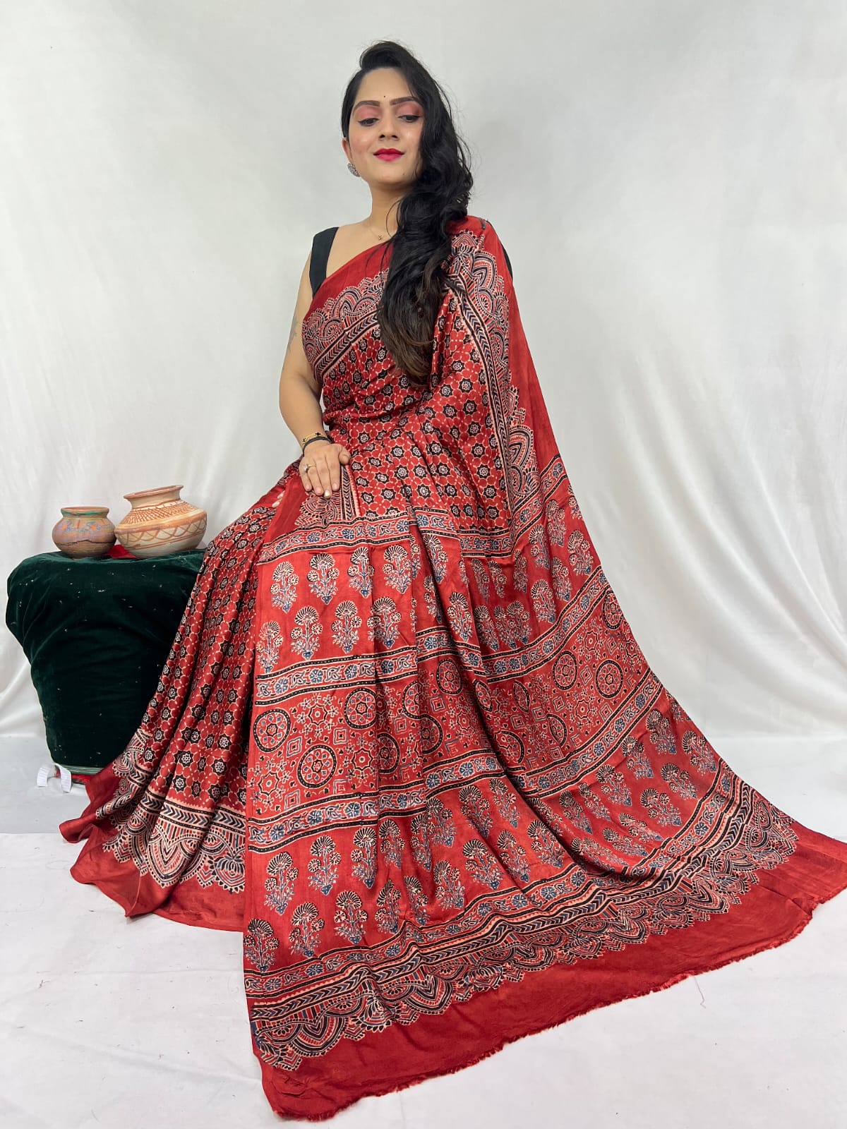 🥻 Pure Modal Silk Saree 🥻
🏕️ Natural / Vegetable Dyeing with Ajrakh Hand-Block Print
📦 All pics available
🎨 New colours / new patterns added 6.50...Full saree ..45..with