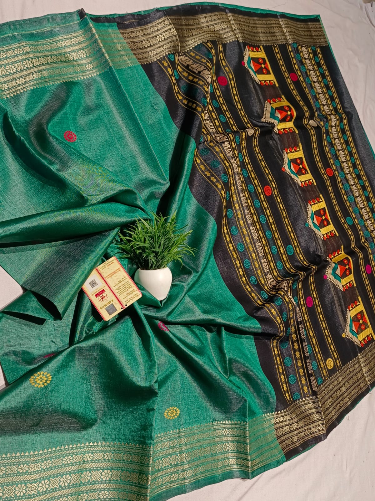 Dinshaw | Tussar Dolabedi Saree