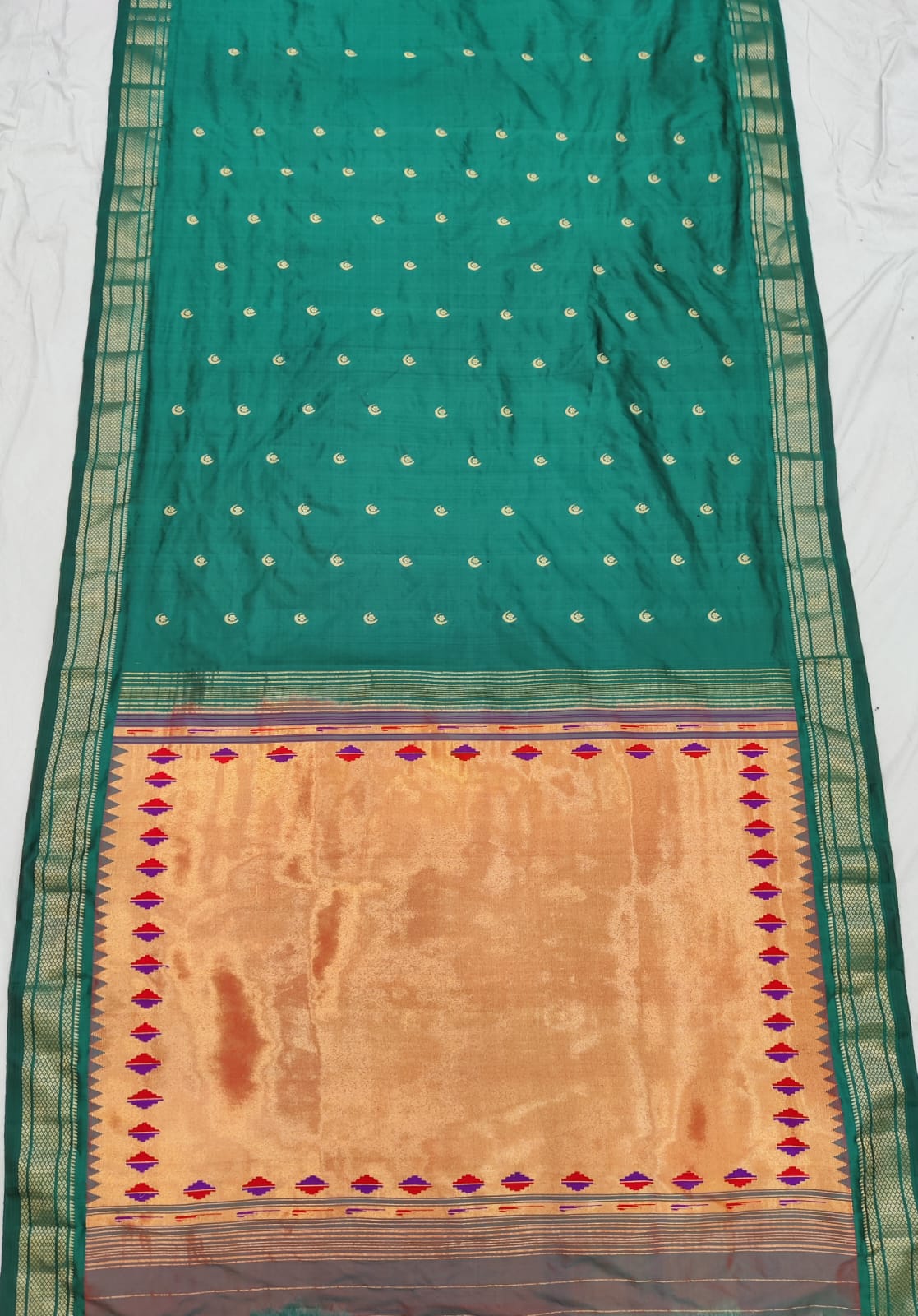 Pankaj | Chandrakor Handloom paithani