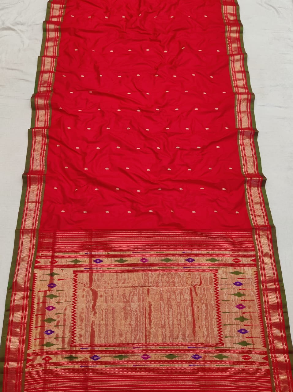 Pranav | Pure Silk Handloom Paithani