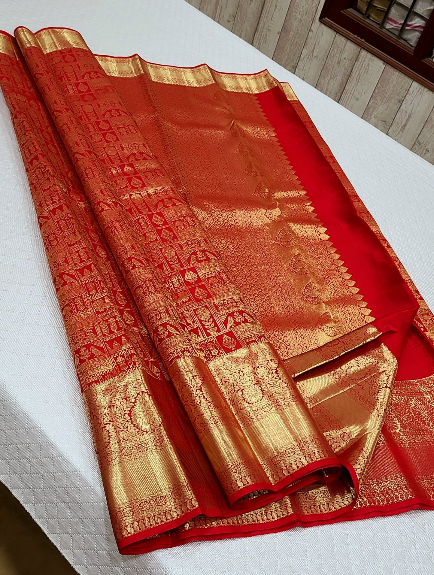 Kinishh | Pure Silk Kanjeevaram