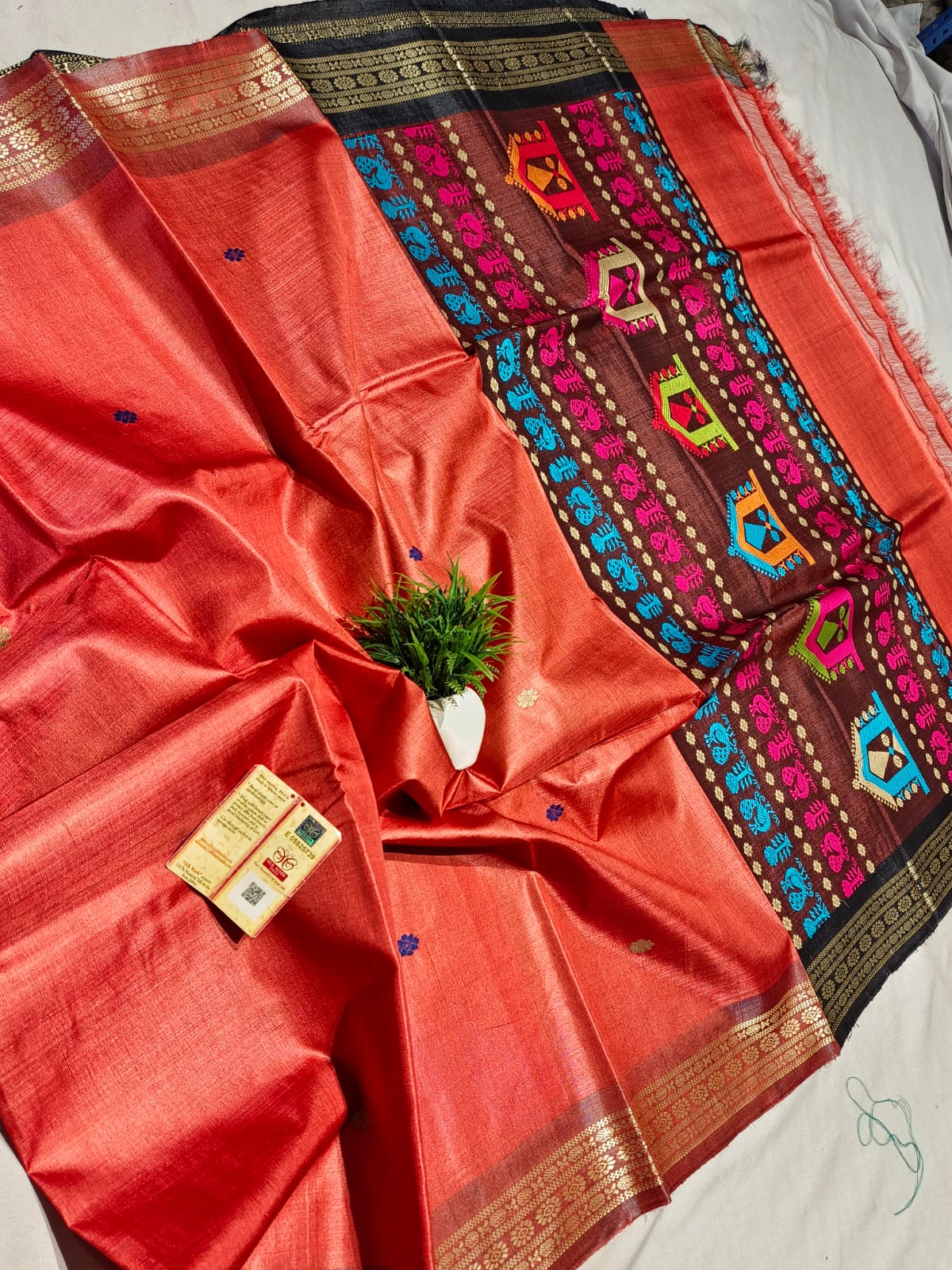 Monish | Tussar Saree with Dolabedi work