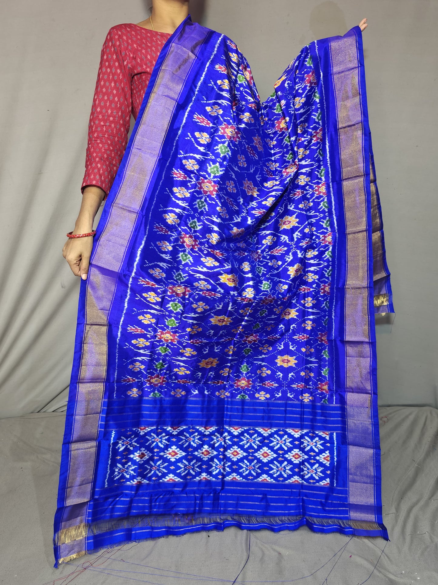 Isa | Ikat pure silk dupatta