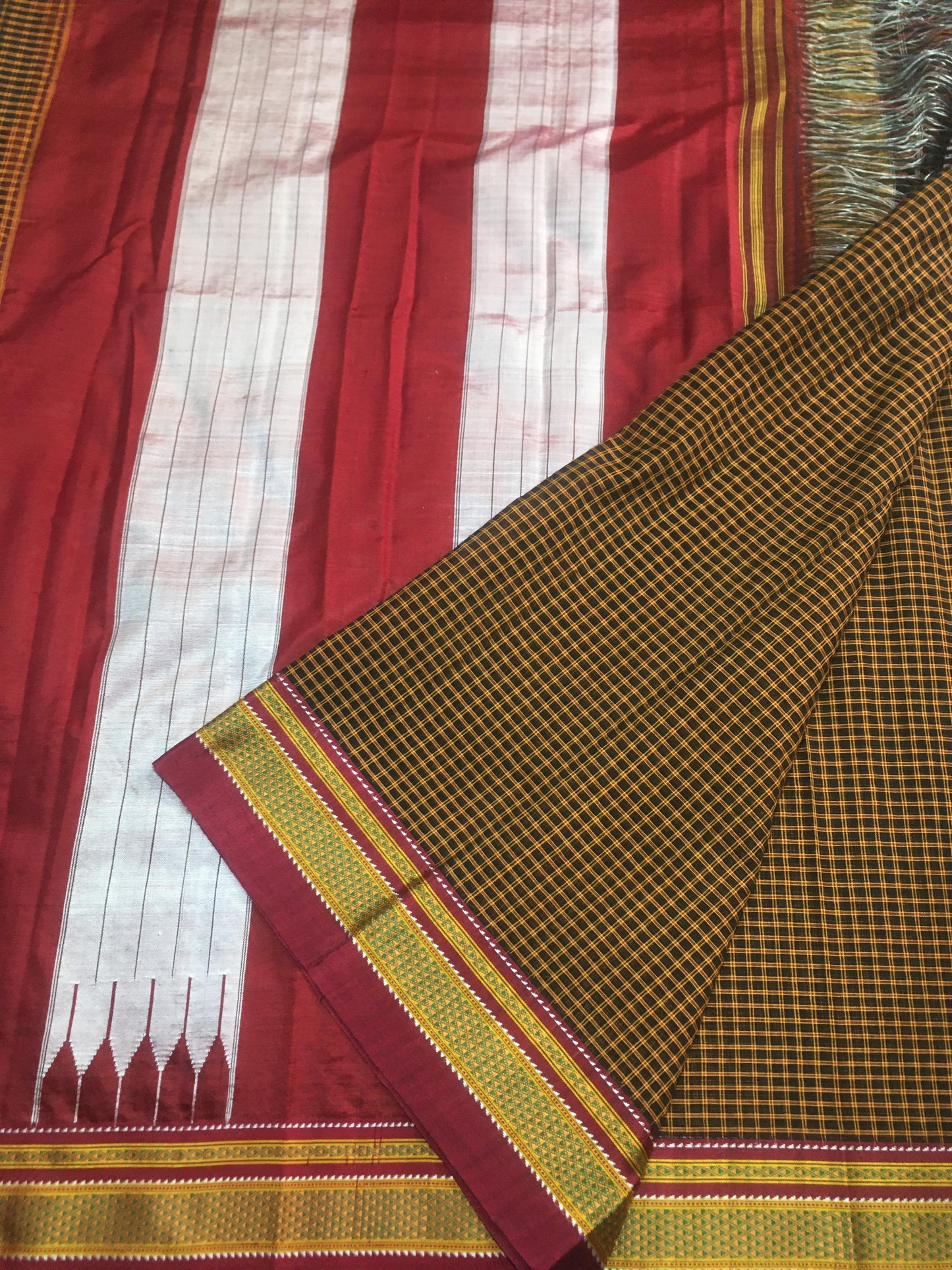 Arunima | Ilkal sarees in Viscose with pure silk pallu