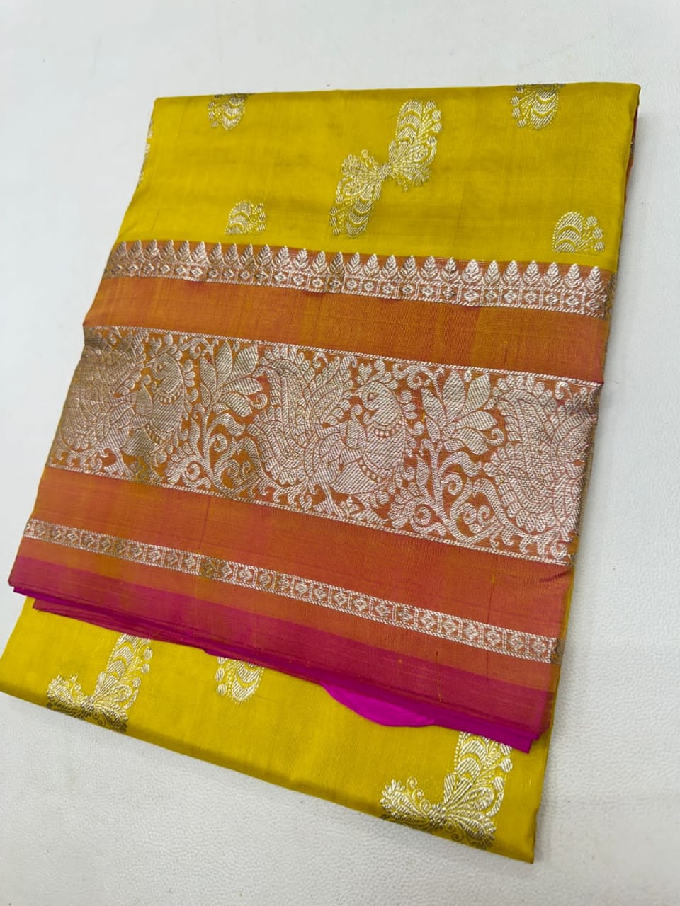 Aahana | Venkatagiri Pattu saree