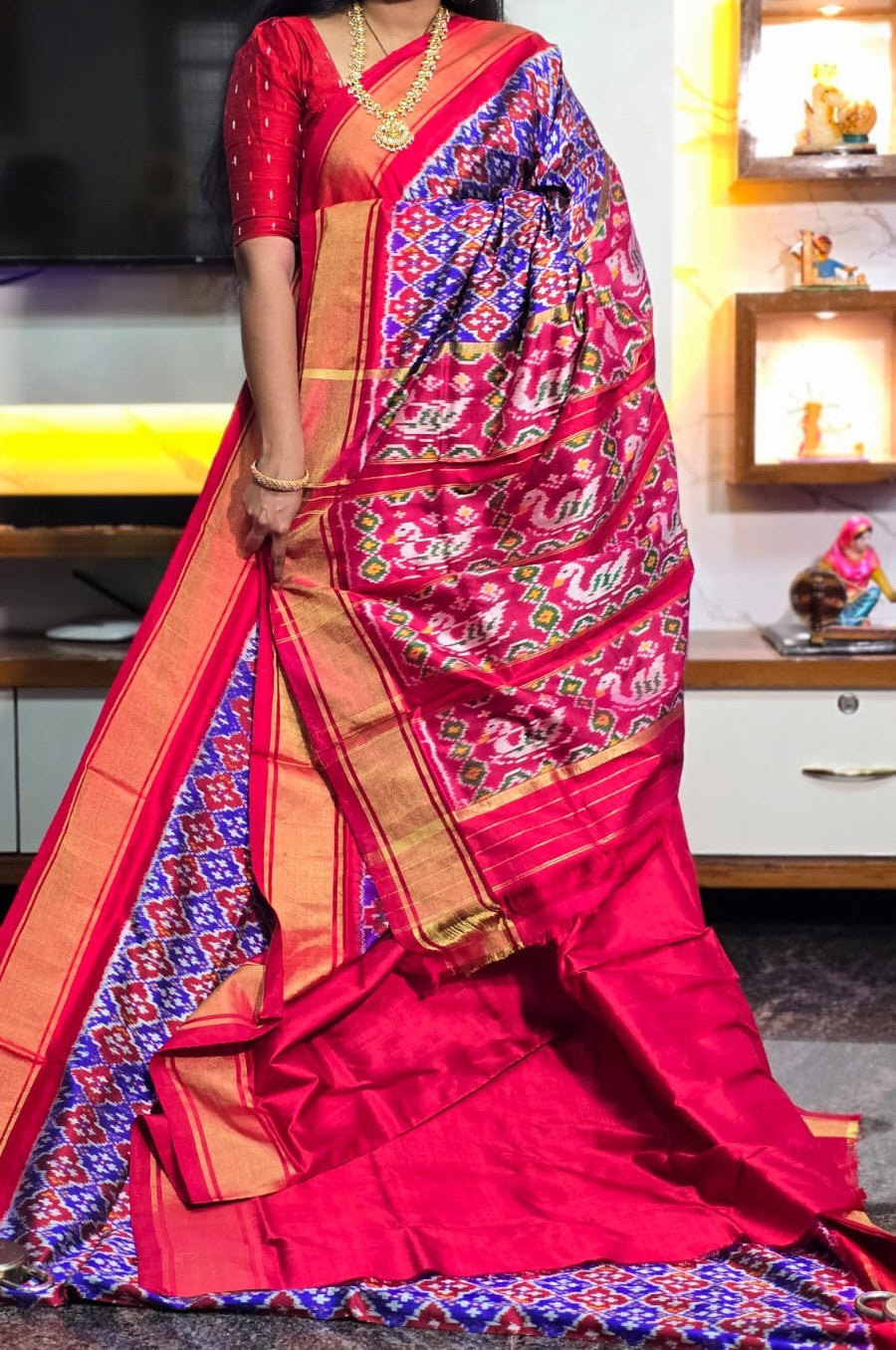 Tuhinita | Pochampally Ikat silk saree