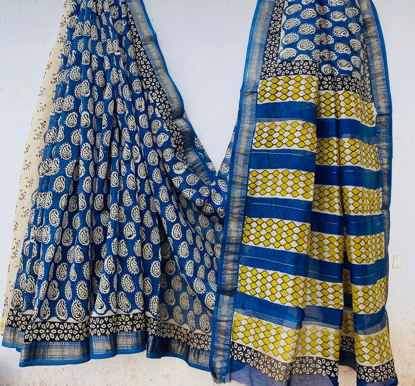 Bhairavi | Block printed Maheshwari Silk Saree