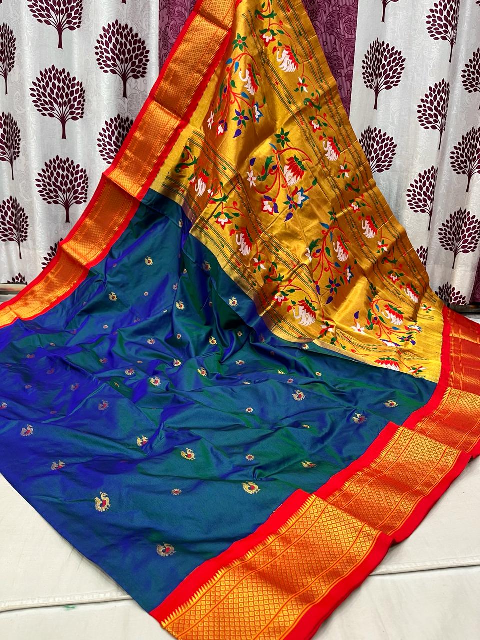 Madhuri | Kadiyal Border PAITHANI – silkenthread