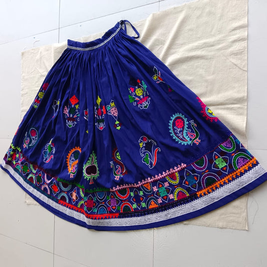 Farida | Skirt With Kutchi Work