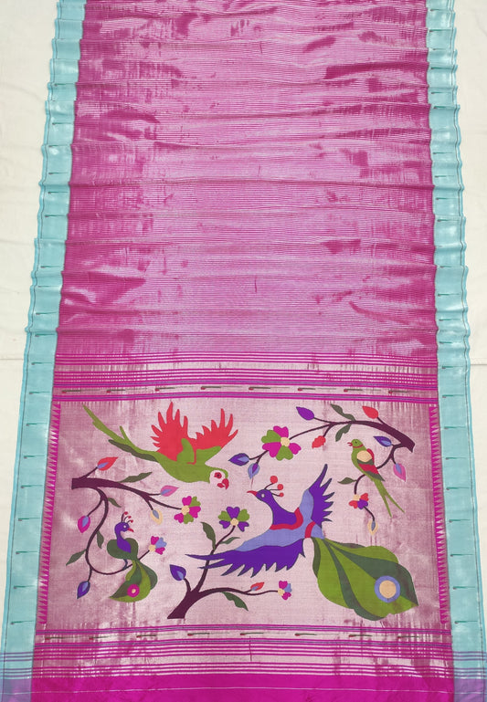 Nirupa | Single Muniya Brocade Paithani with blue border