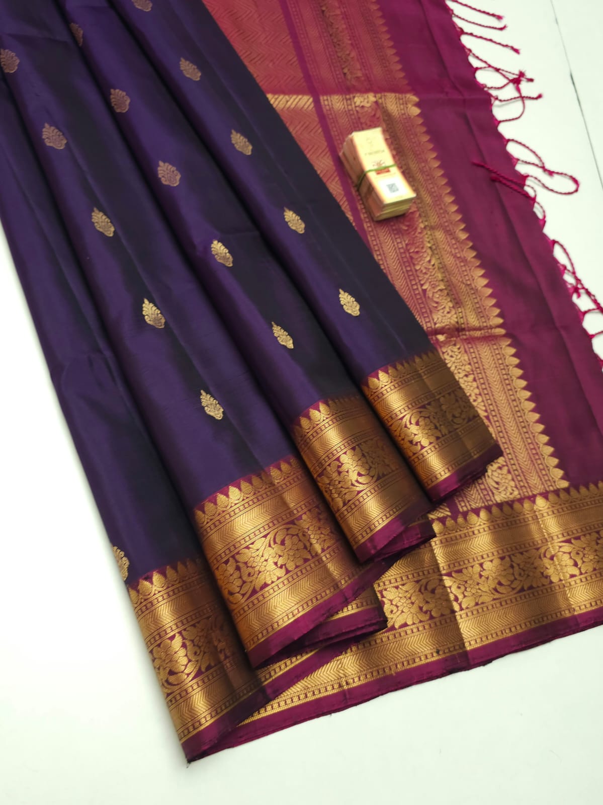 Shivani | Kanjivaram Handloom Soft Silk Sarees