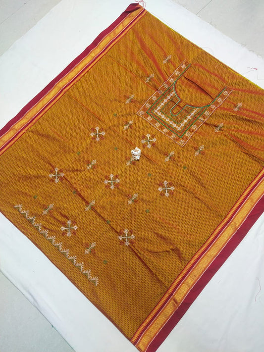 Navi | Kasuti Pattern on khun Fabric in Gold Color