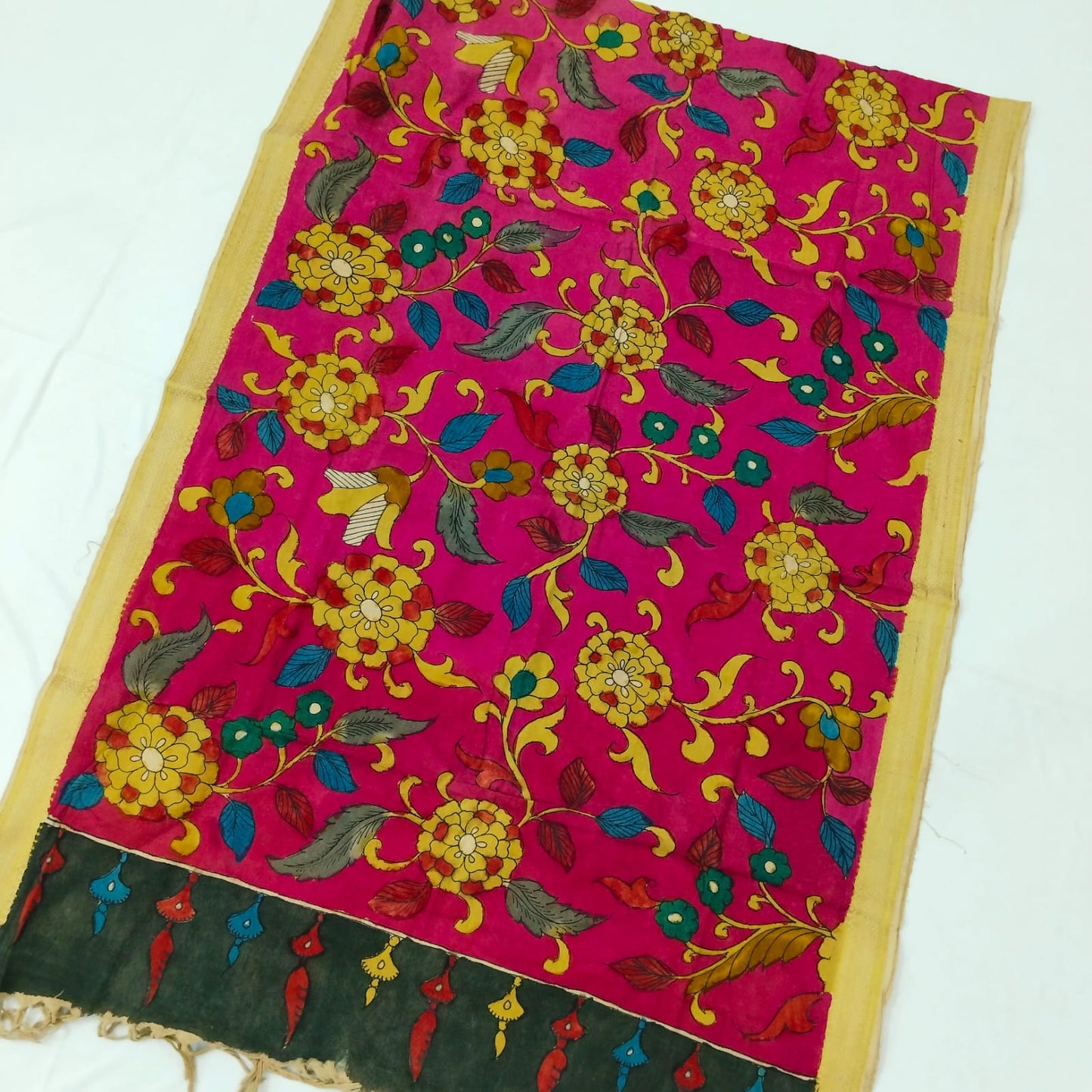 Raveena | Mangalagiri cotton pen kalamkari hand painted Duppattas