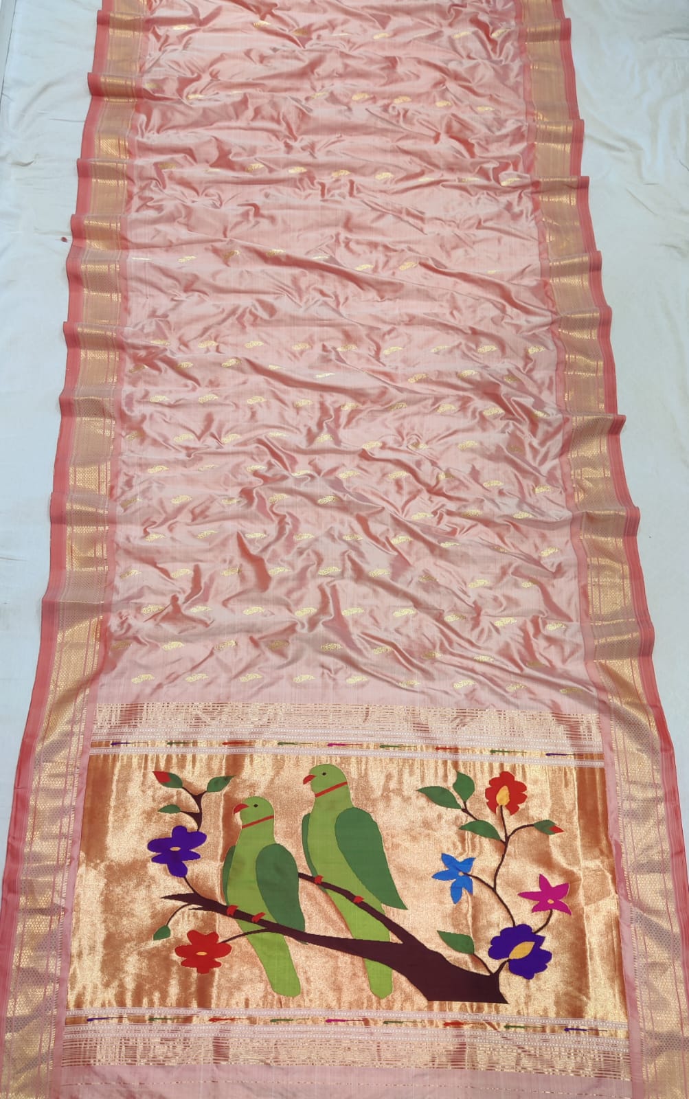 Prajakta | Pure silk handloom paithani