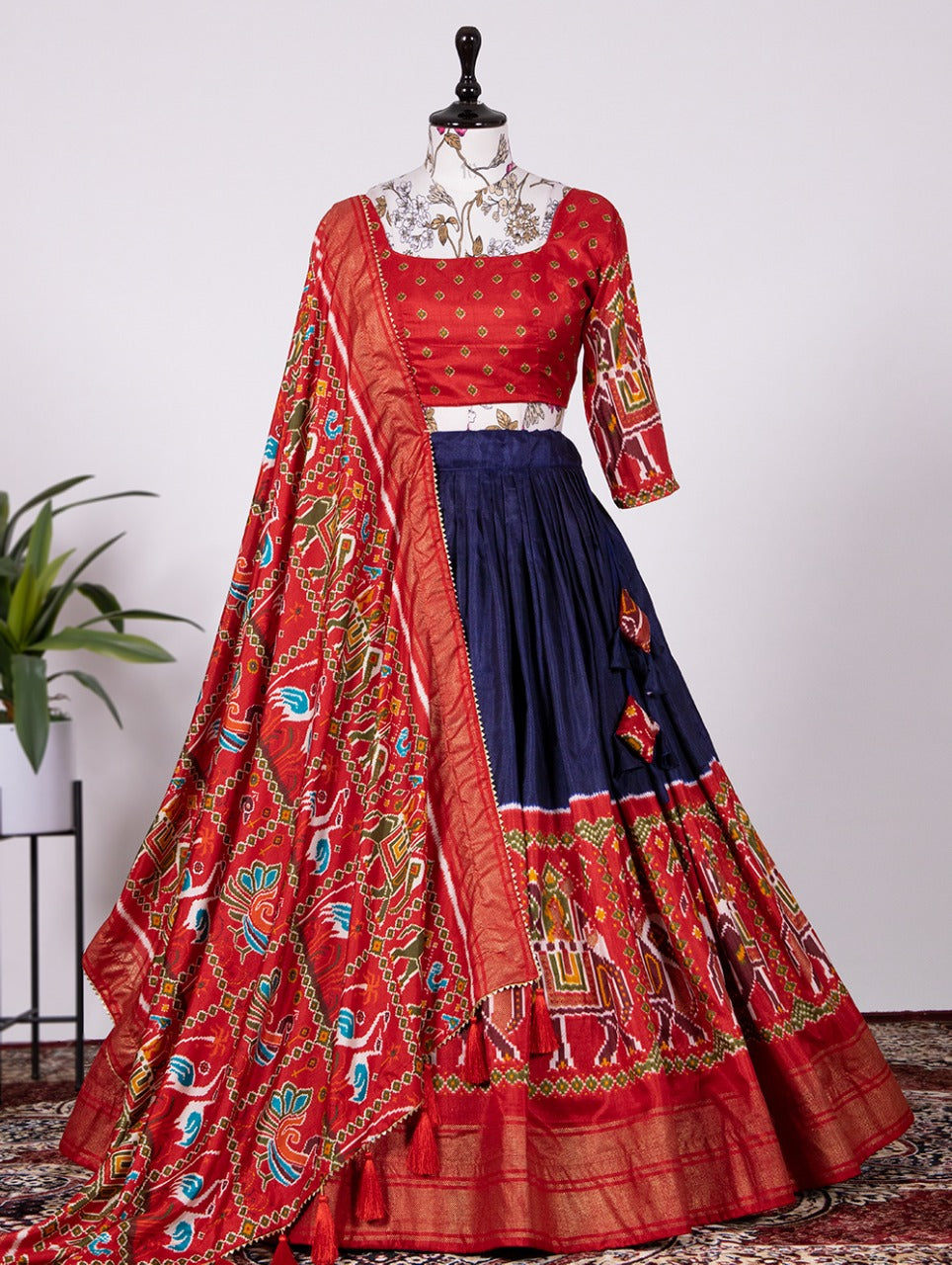 Patola Print lehenga in Gola silk | Red with green ghagra