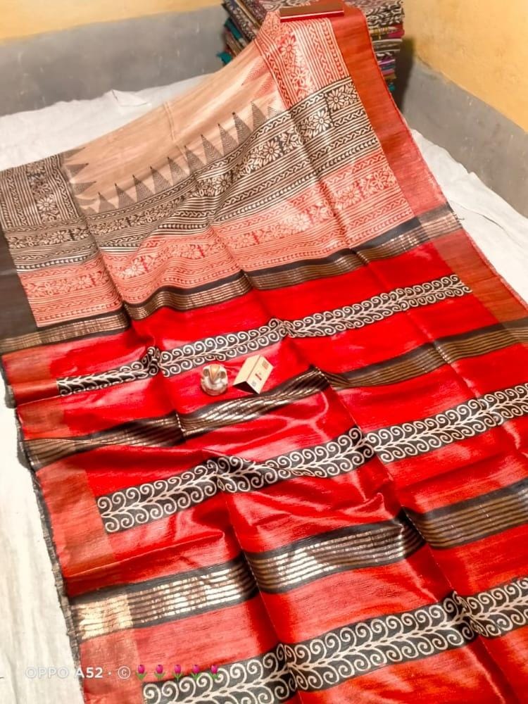 Intricate patterns | Tussar ghicha Saree