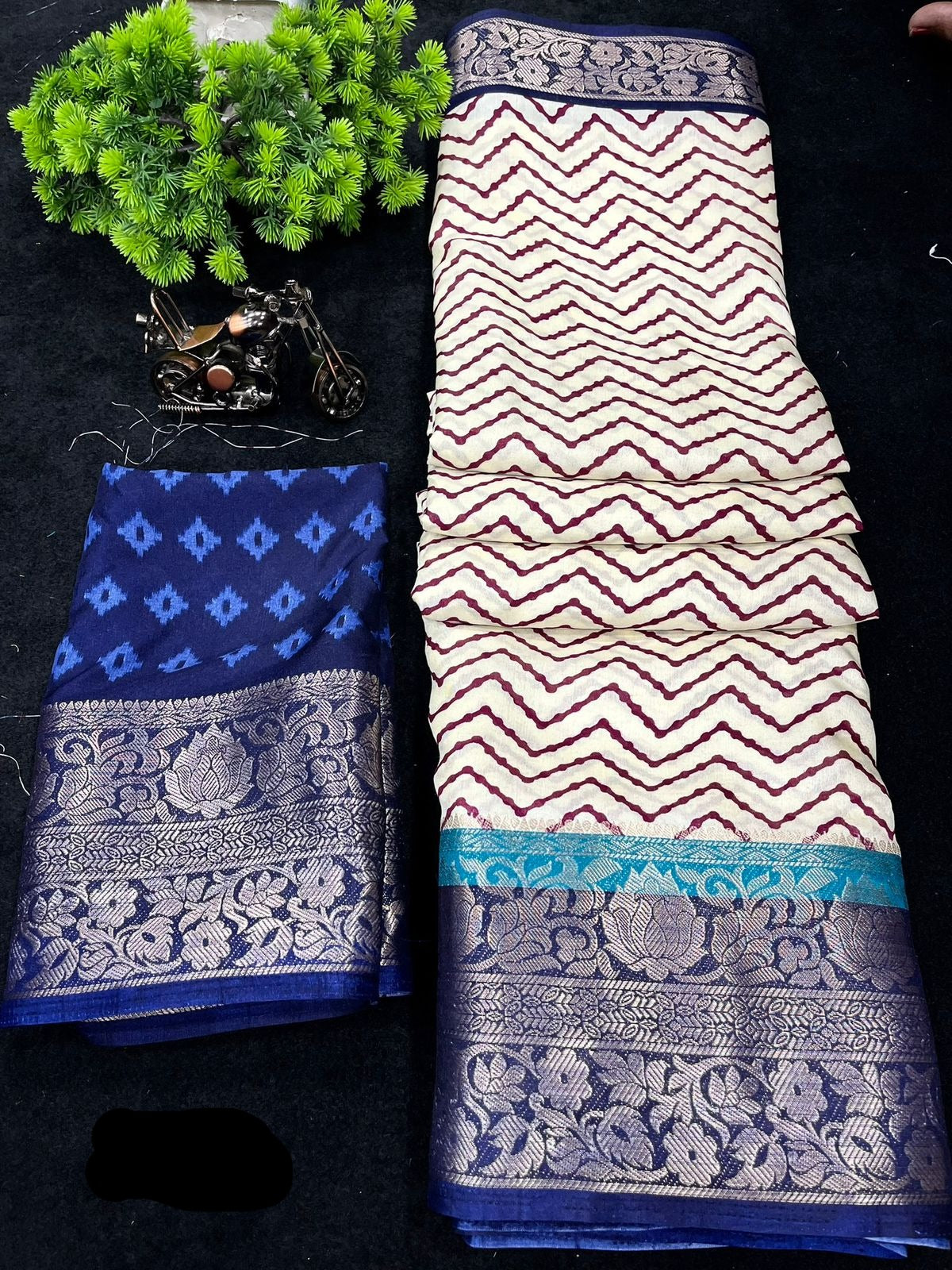 Chevron dola silk saree