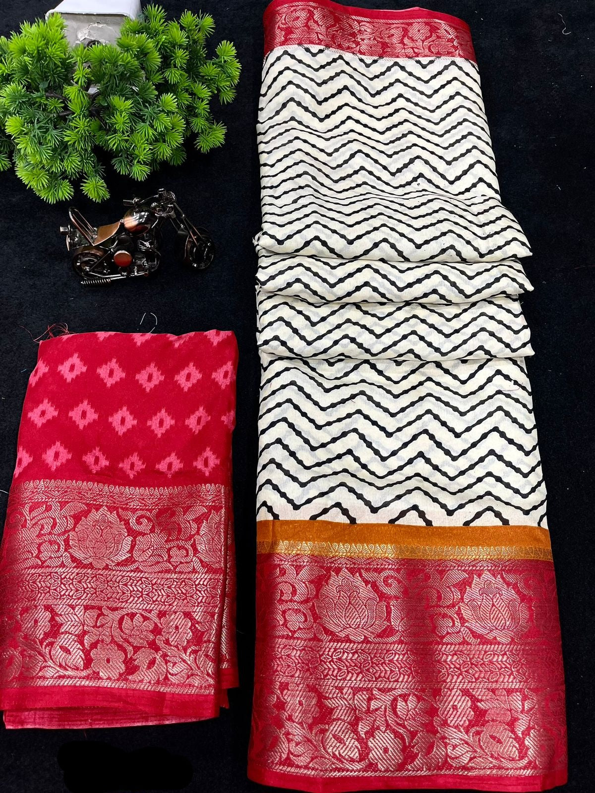 Chevron dola silk saree