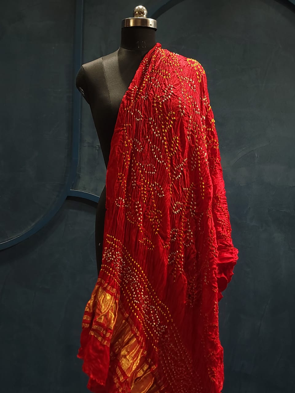 Bandhej dupatta in gajji silk